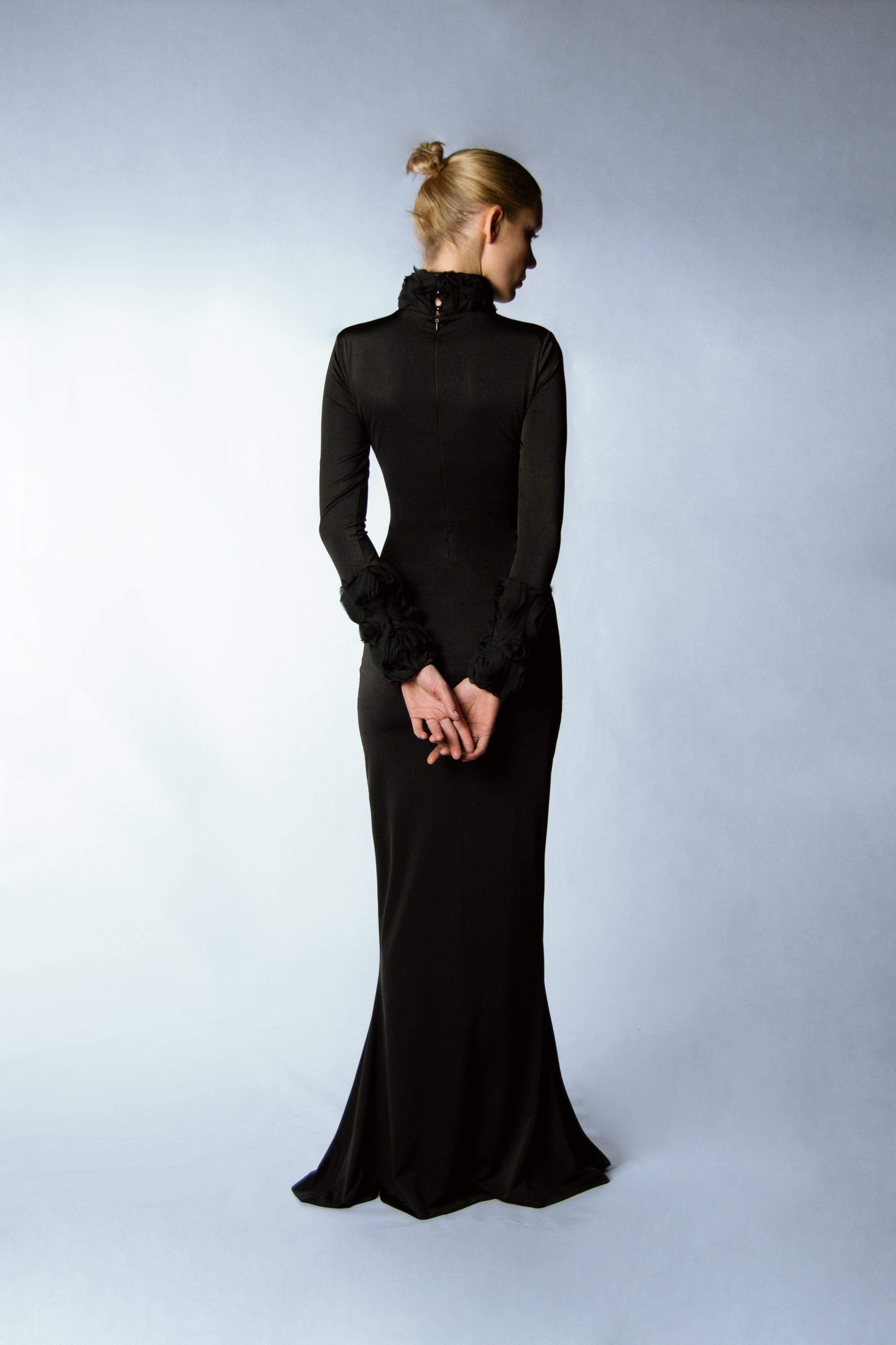 EROS DRESS IN MIDNIGHT ROSE